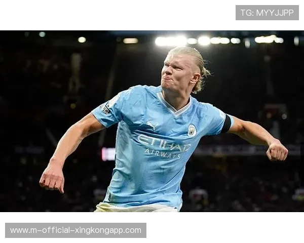 哈兰德头球砸中横梁,曼城离进球只差毫厘,曼联哈兰德 哈兰德头球砸中横梁,曼城离进球只差毫厘,曼联哈兰德