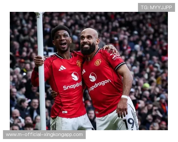 曼联计划1.2亿欧求购顶级后腰，卡里克夏窗欲引重磅外援